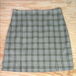 Full Tilt Plaid A-Line Skirt – Green/White | Size XS